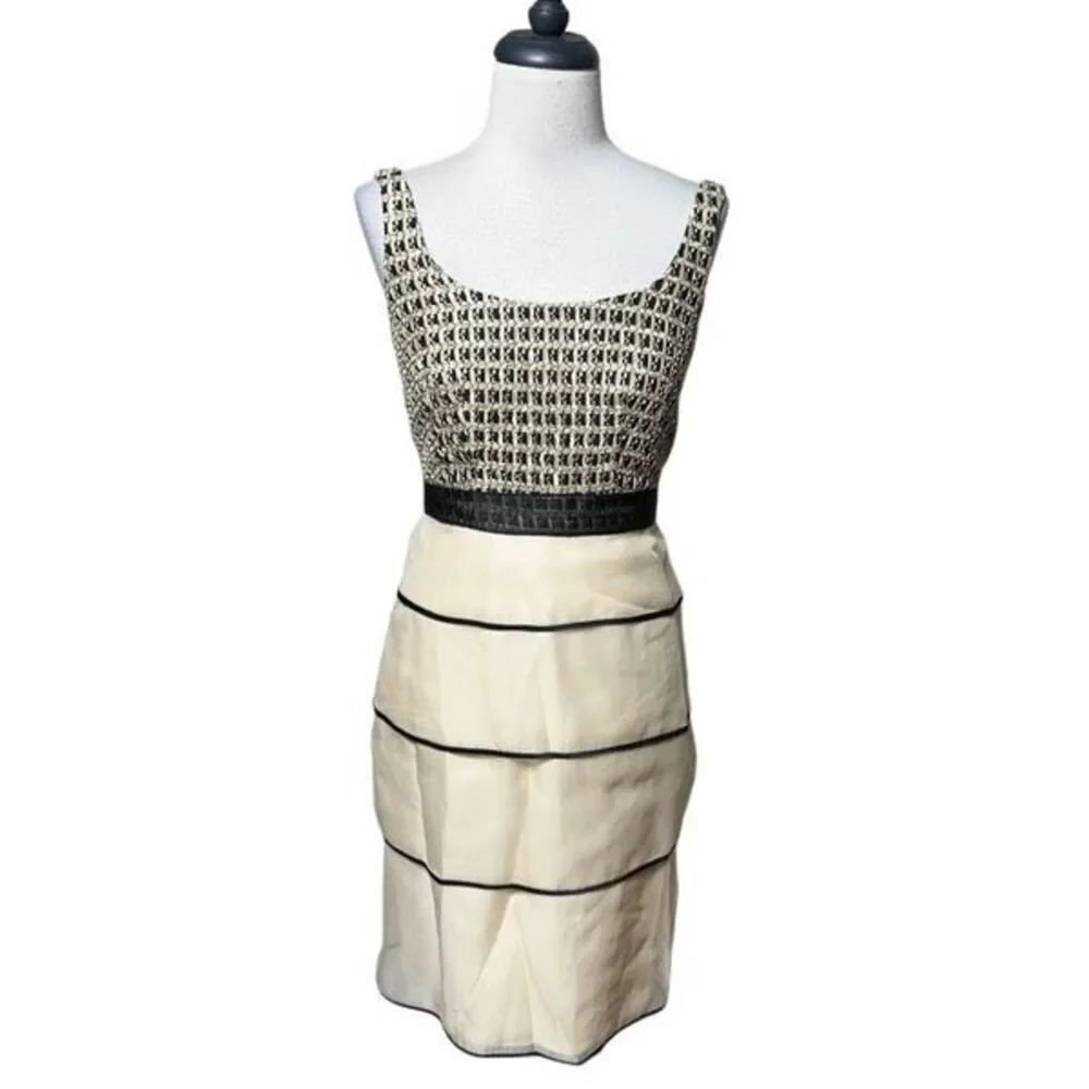Kay Unger Sleeveless Chiffon Ruffled Cocktail Dress Size 2 Semi Formal